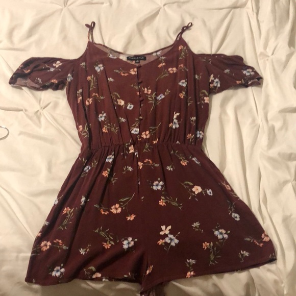 PacSun Other - Floral romper from pacsun